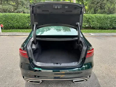 Jaguar XFL