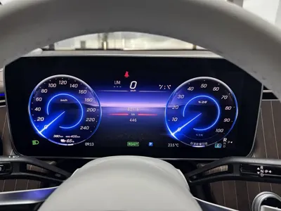 Mercedes-Benz EQE SUV