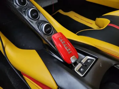 Ferrari 812
