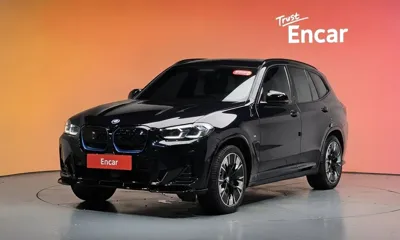 BMW iX3