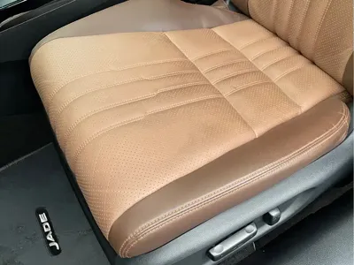 Honda Jade