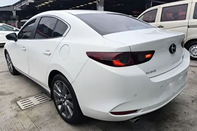 Mazda Mazda 3 Axela