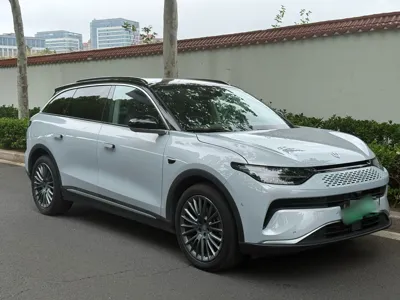 Leapmotor C11