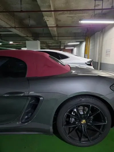 Porsche 718