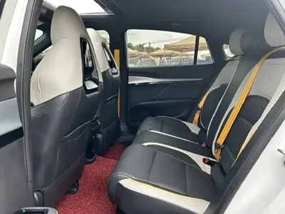 MG MG5 Scorpio