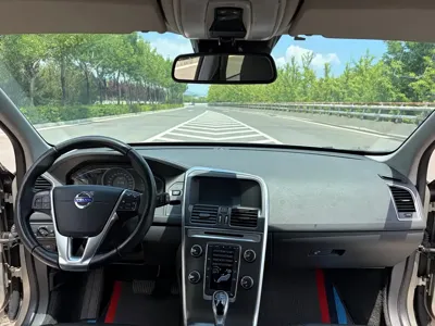 Volvo XC60 (Import)