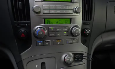 Hyundai Starex