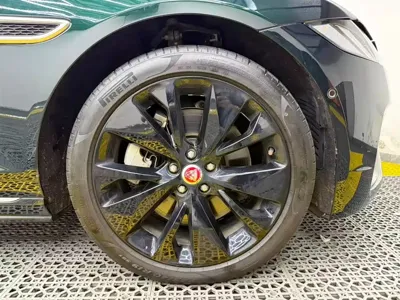 Jaguar XFL