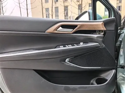 Xpeng P5