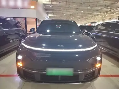 Li Auto Li L8