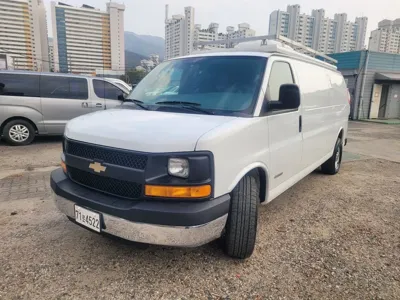 Chevrolet Express Van