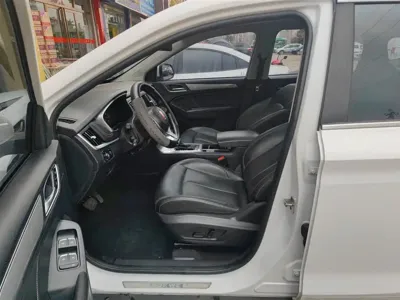 Roewe RX5