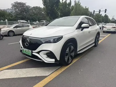 Mercedes-Benz EQE SUV
