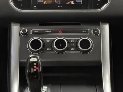 Land Rover Sport