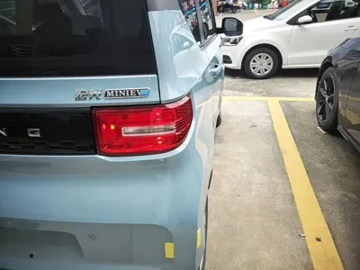 Wuling MINIEV