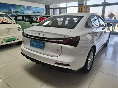 Roewe i5