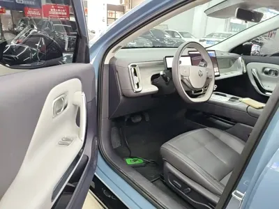 Leapmotor 零跑B01