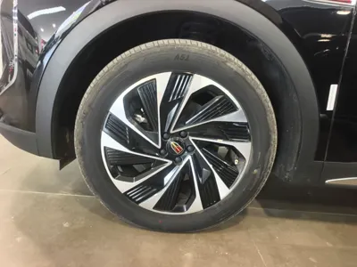 Hongqi HS7 PHEV