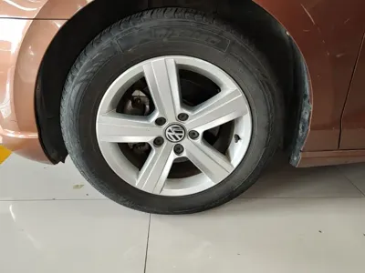 Volkswagen Lamando