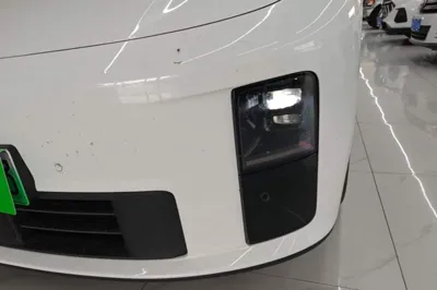 Li Auto Li Auto i6