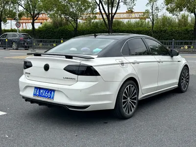 Volkswagen Lamando