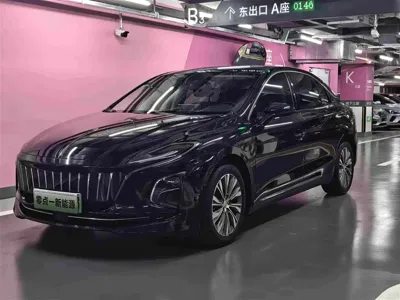 Hongqi Hongqi E-QM5
