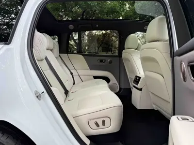 Li Auto 理想i6