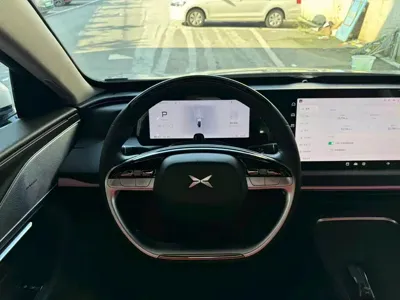 Xpeng P7