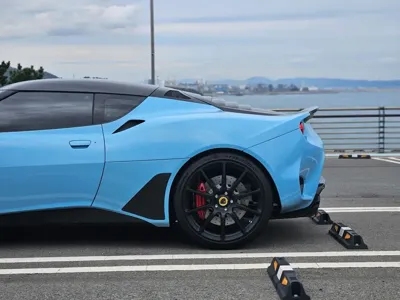 Lotus Evora