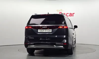 Kia Canival