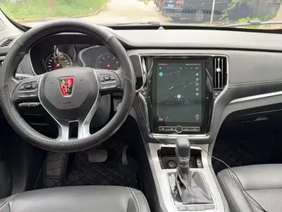 Roewe RX5