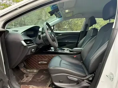 Buick Velite 6