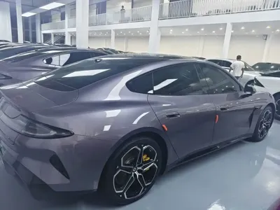 Xiaomi SU7