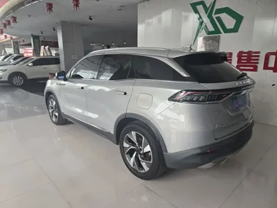 BAIC X7