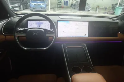 Xpeng G9