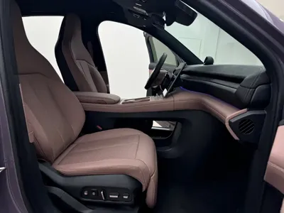 Nio EC6