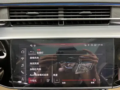 Audi A8