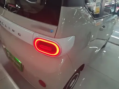 Wuling MINIEV