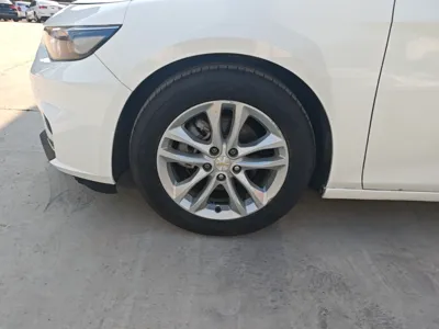 Chevrolet Malibu XL