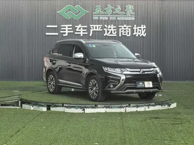Mitsubishi Outlander (Import)