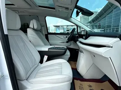 Buick GL8 Hybrid