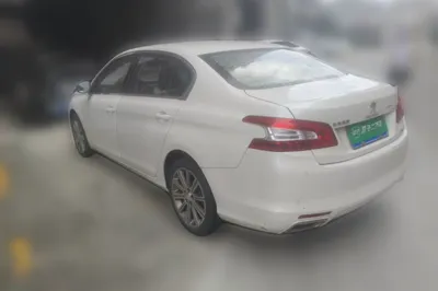 Peugeot 408