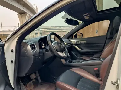 Mazda CX-4
