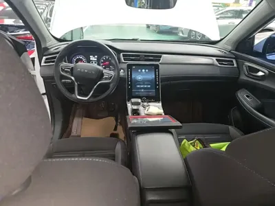 Roewe RX5