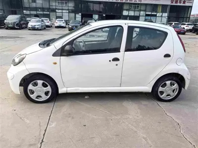BYD F0
