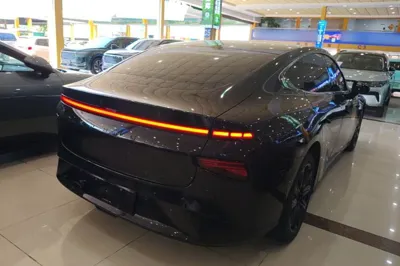 Xpeng P7