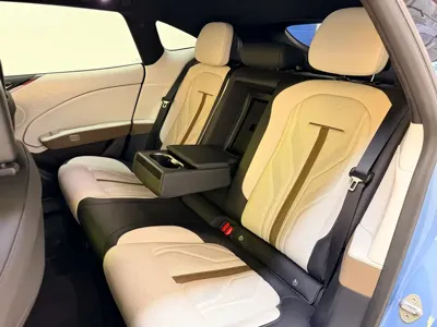 Zeekr 极氪007GT