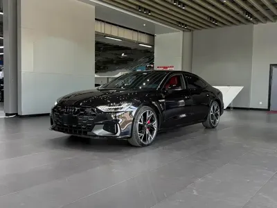Audi A7L