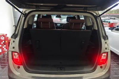 Buick GL6