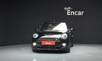 MINI Cooper Convertible